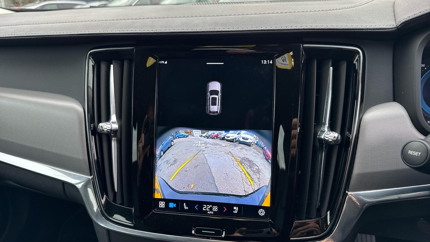 Used Volvo V90 2022 for sale - 76825138: Photo 19