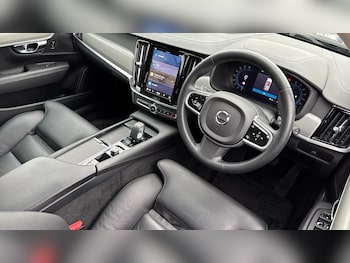 Used Volvo V90 2022 for sale - 76825138: Photo