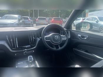 Used Volvo XC60 2024 for sale - 78796804: Photo
