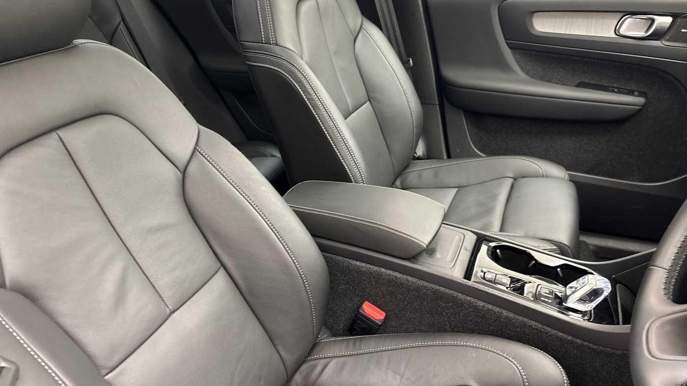 Used Volvo XC40 for sale - 77511474: Photo 29