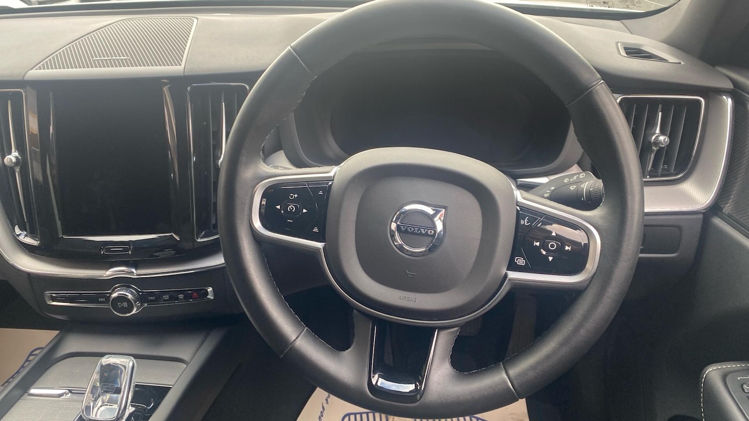 Used Volvo XC60 for sale - 77683922: Photo 10