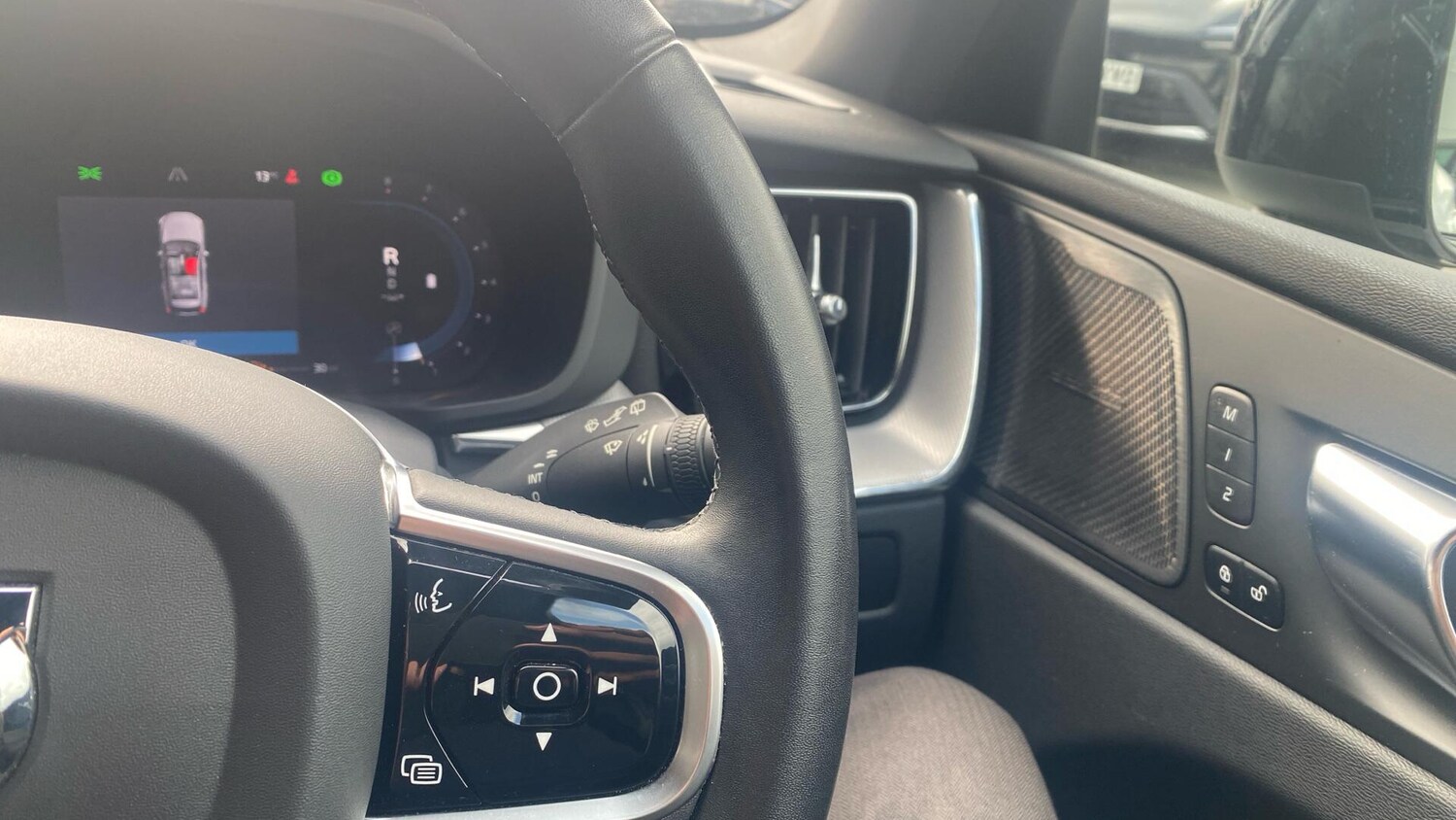 Used Volvo XC60 for sale - 77683922: Photo 22