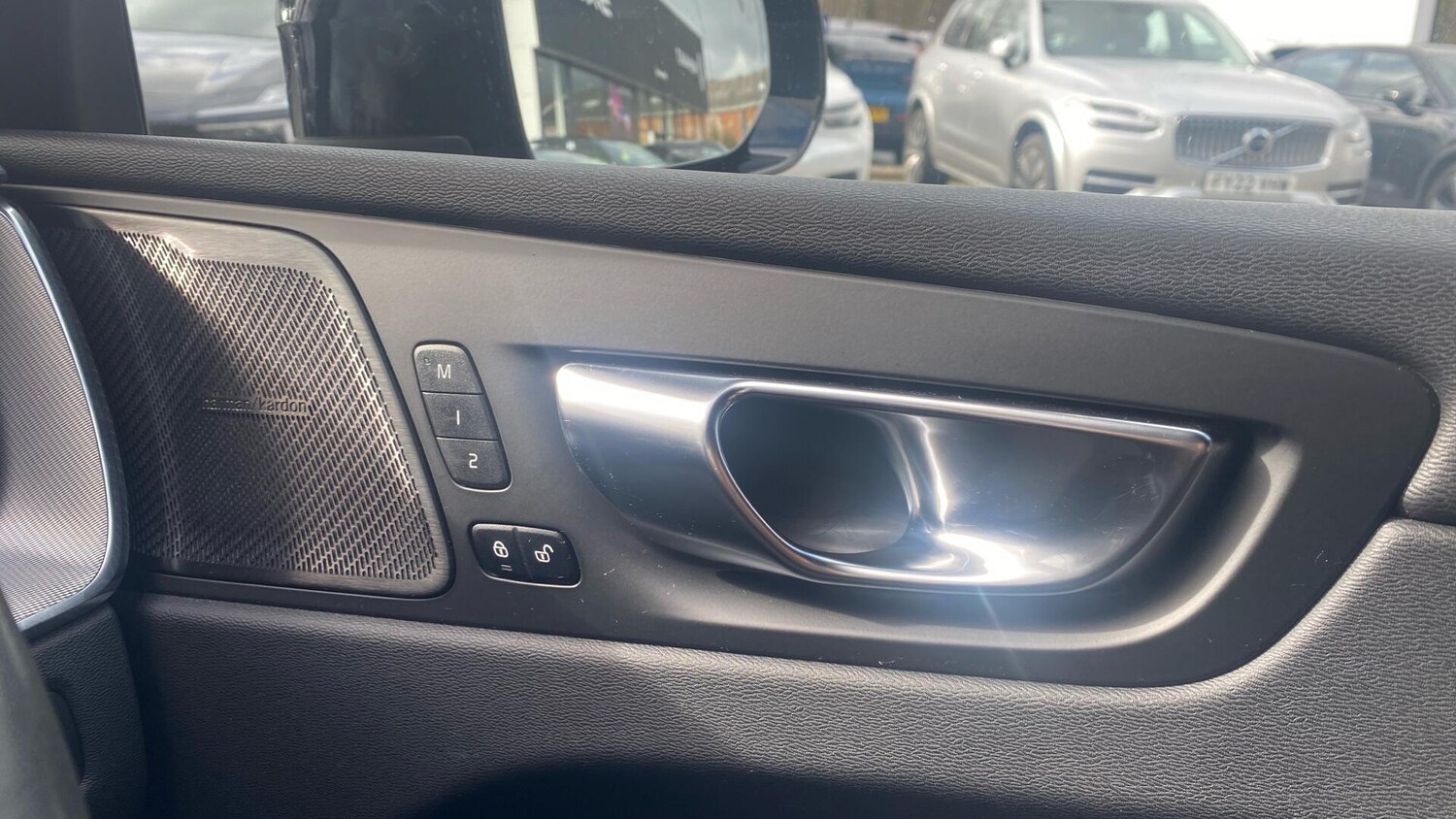 Used Volvo XC60 for sale - 77683922: Photo 29