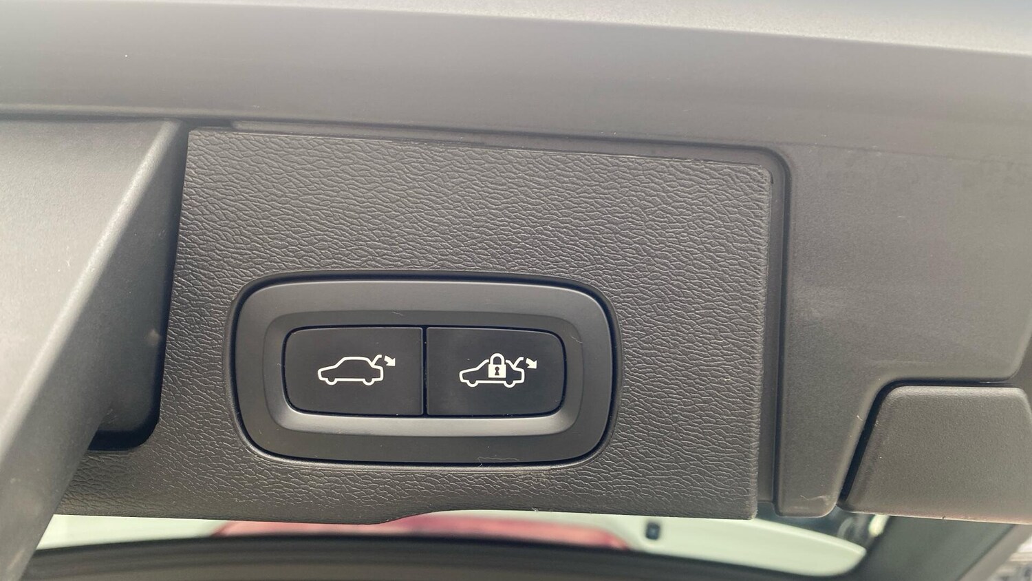 Used Volvo XC60 for sale - 77683922: Photo 35