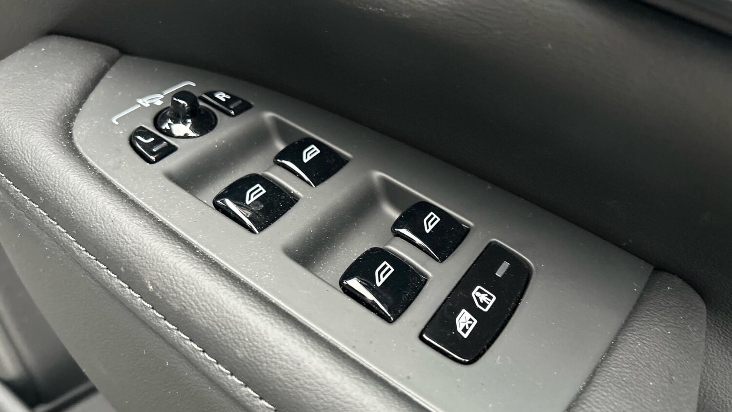 Used Volvo V90 2025 for sale - 77586656: Photo 22