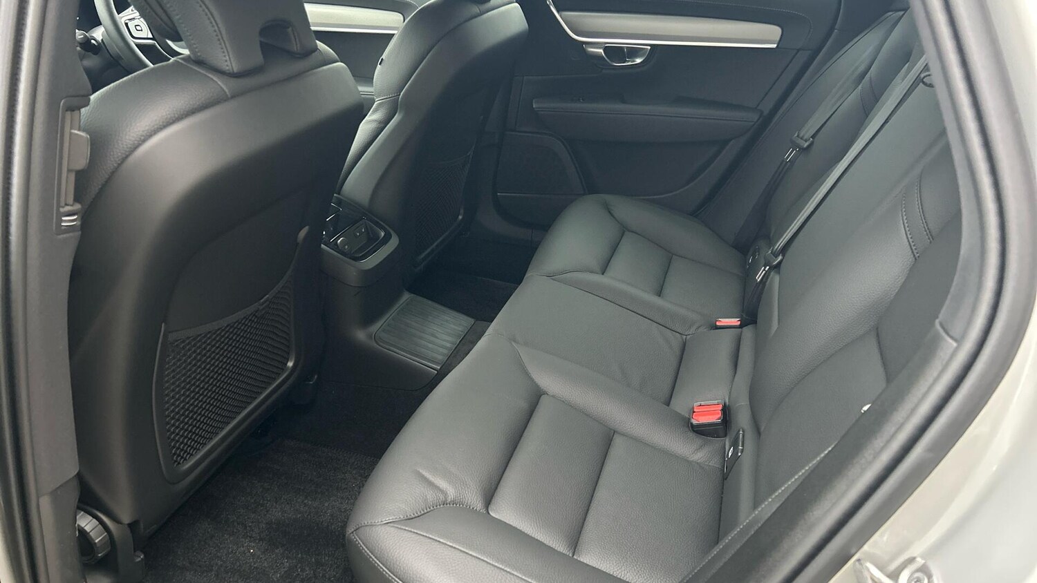 Used Volvo V90 2025 for sale - 77586656: Photo 30