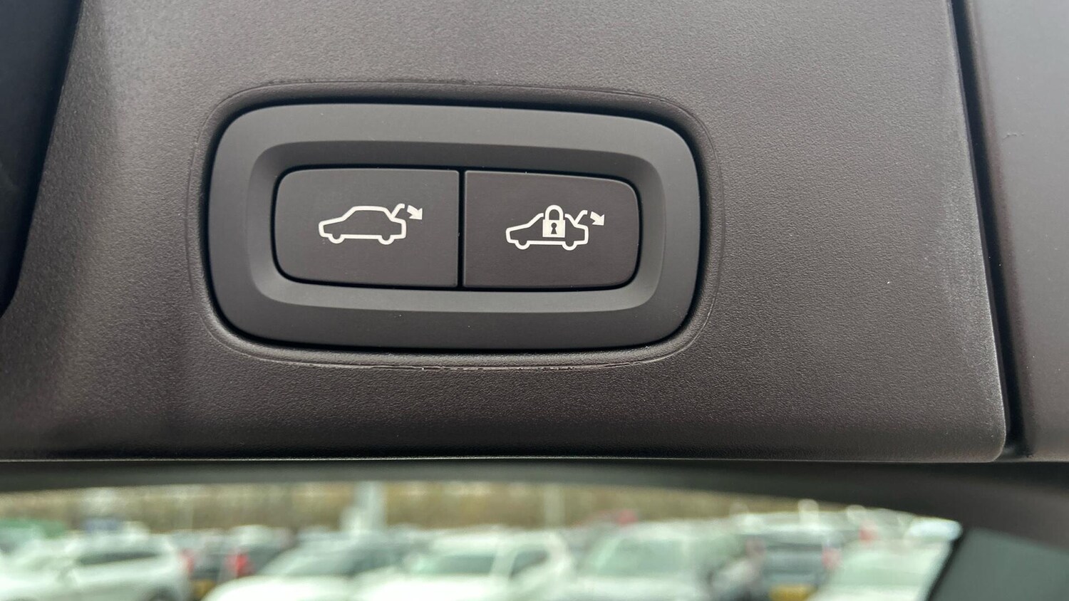 Used Volvo V90 2025 for sale - 77586656: Photo 32