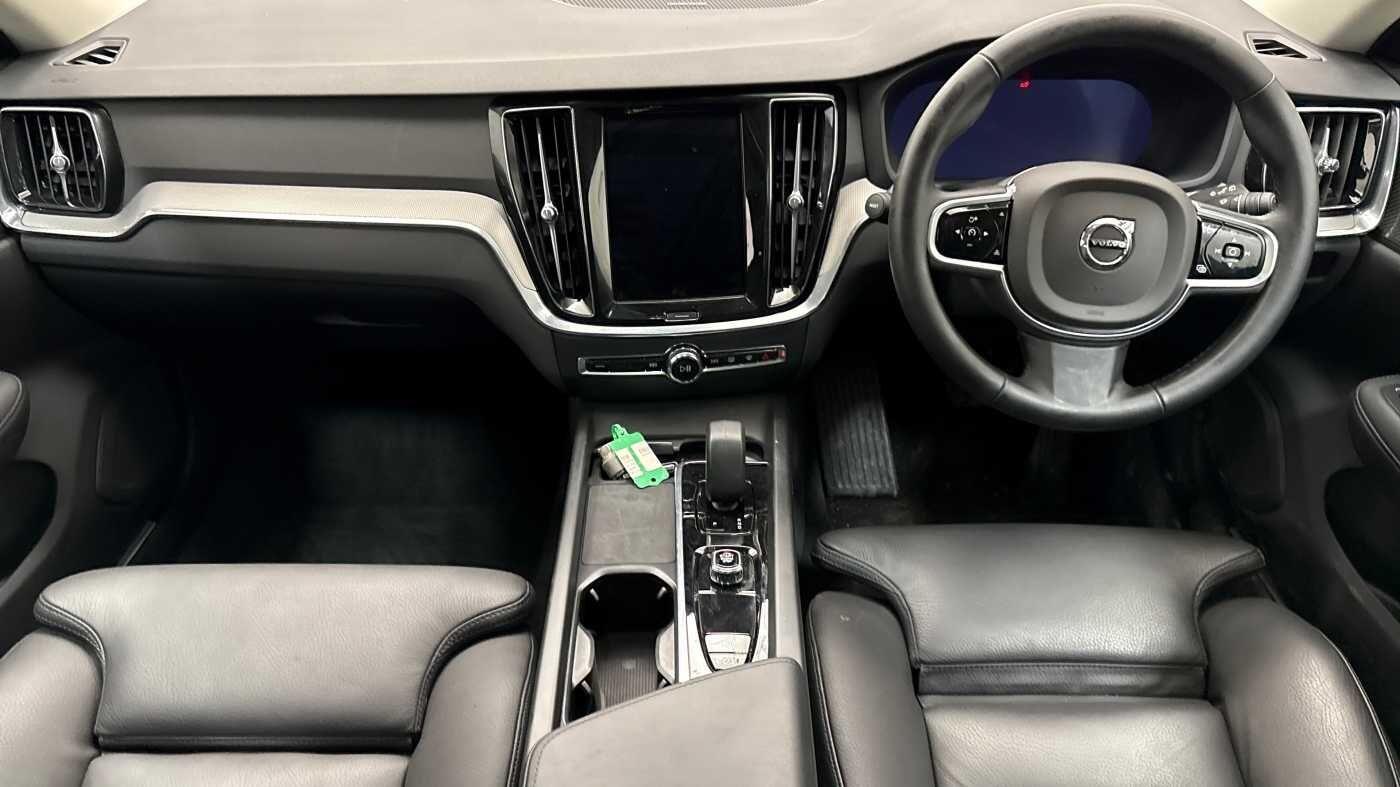 Used Volvo V60 2025 for sale - 77352072: Photo 10