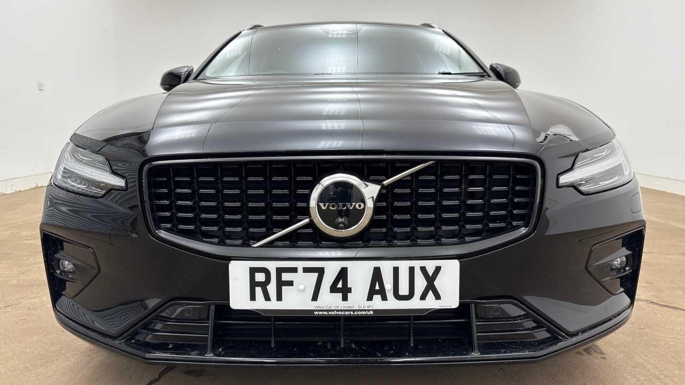 Used Volvo V60 2025 for sale - 77352072: Photo 24