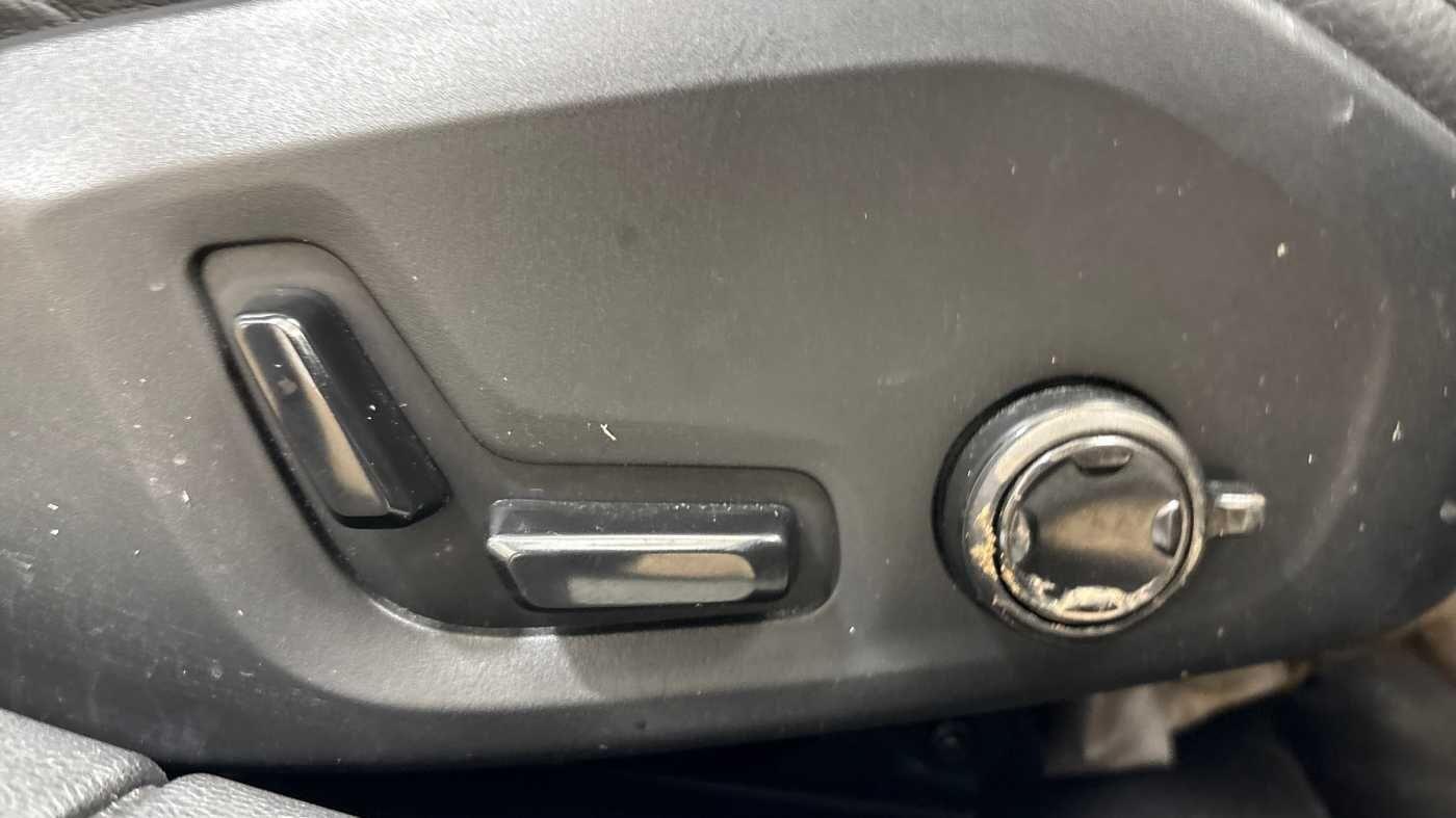 Used Volvo V60 2025 for sale - 77352072: Photo 28