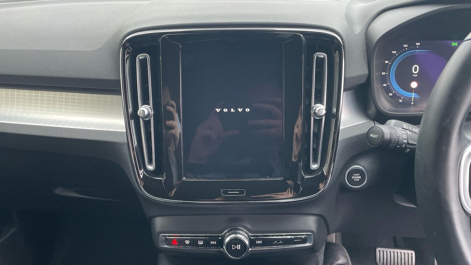 Used Volvo XC40 2022 for sale - 77091390: Photo 12