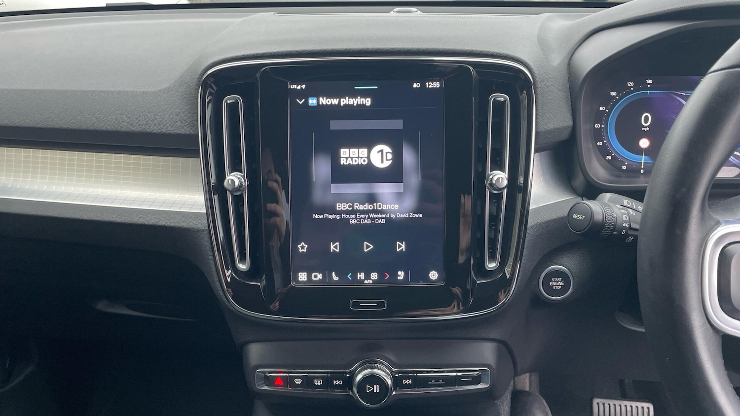 Used Volvo XC40 2022 for sale - 77091390: Photo 19