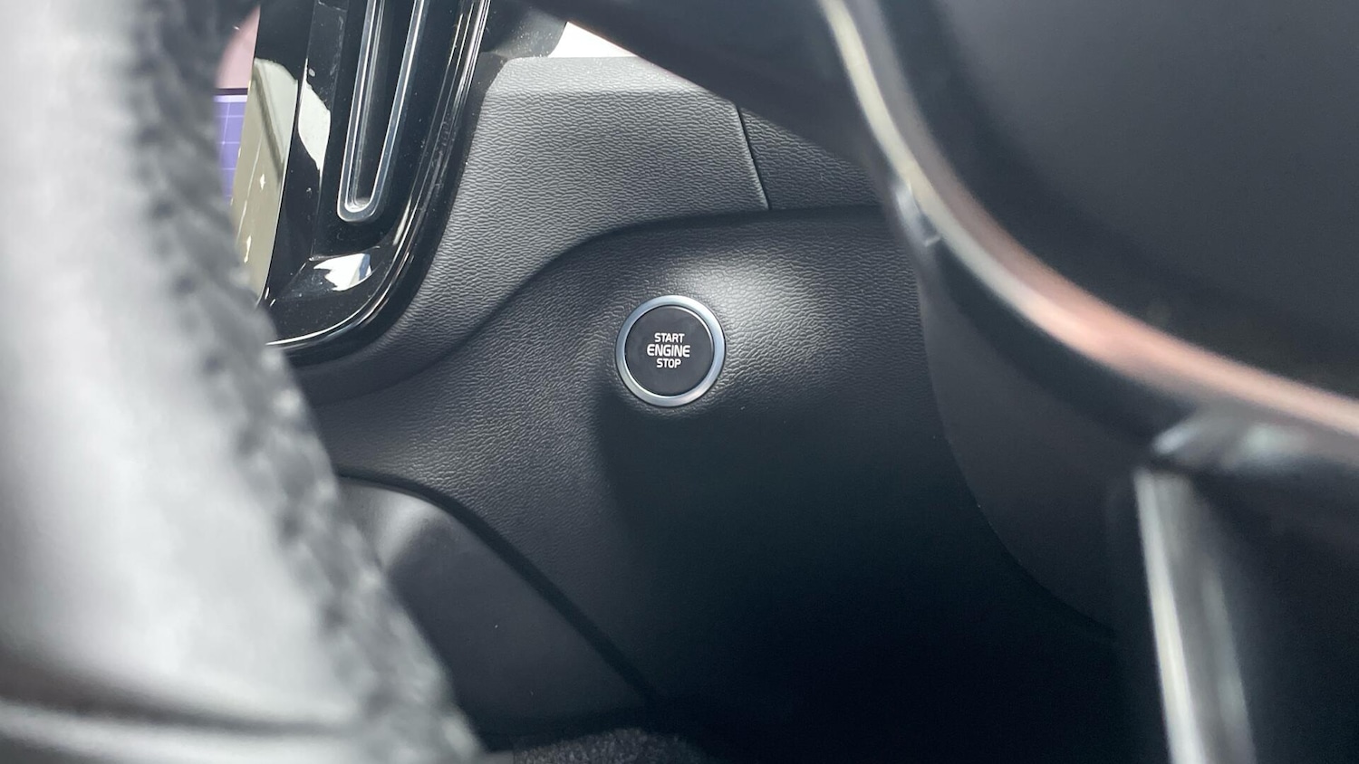 Used Volvo XC40 2022 for sale - 77091390: Photo 27