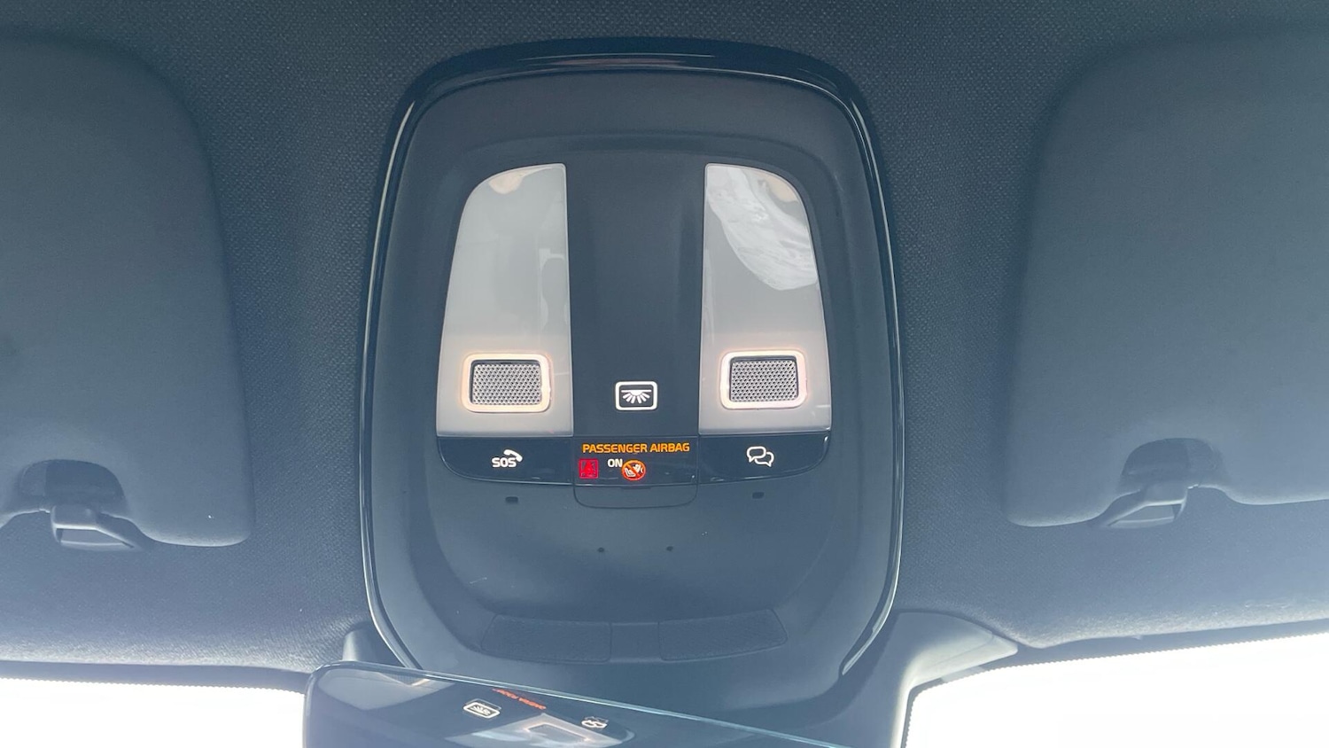 Used Volvo XC40 2022 for sale - 77091390: Photo 28