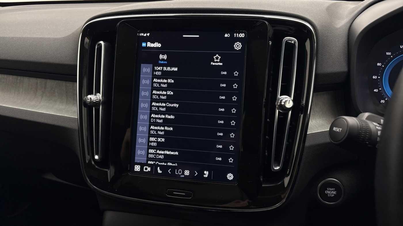 Used Volvo XC40 2024 for sale - 77202589: Photo 37