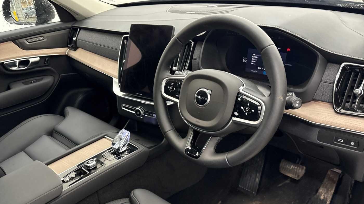 Used Volvo XC90 2025 for sale - 77784154: Photo 9