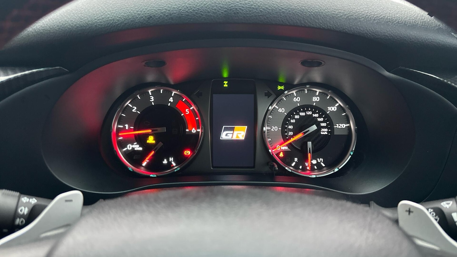 Used Toyota Hilux 2023 for sale - 77029586: Photo 11