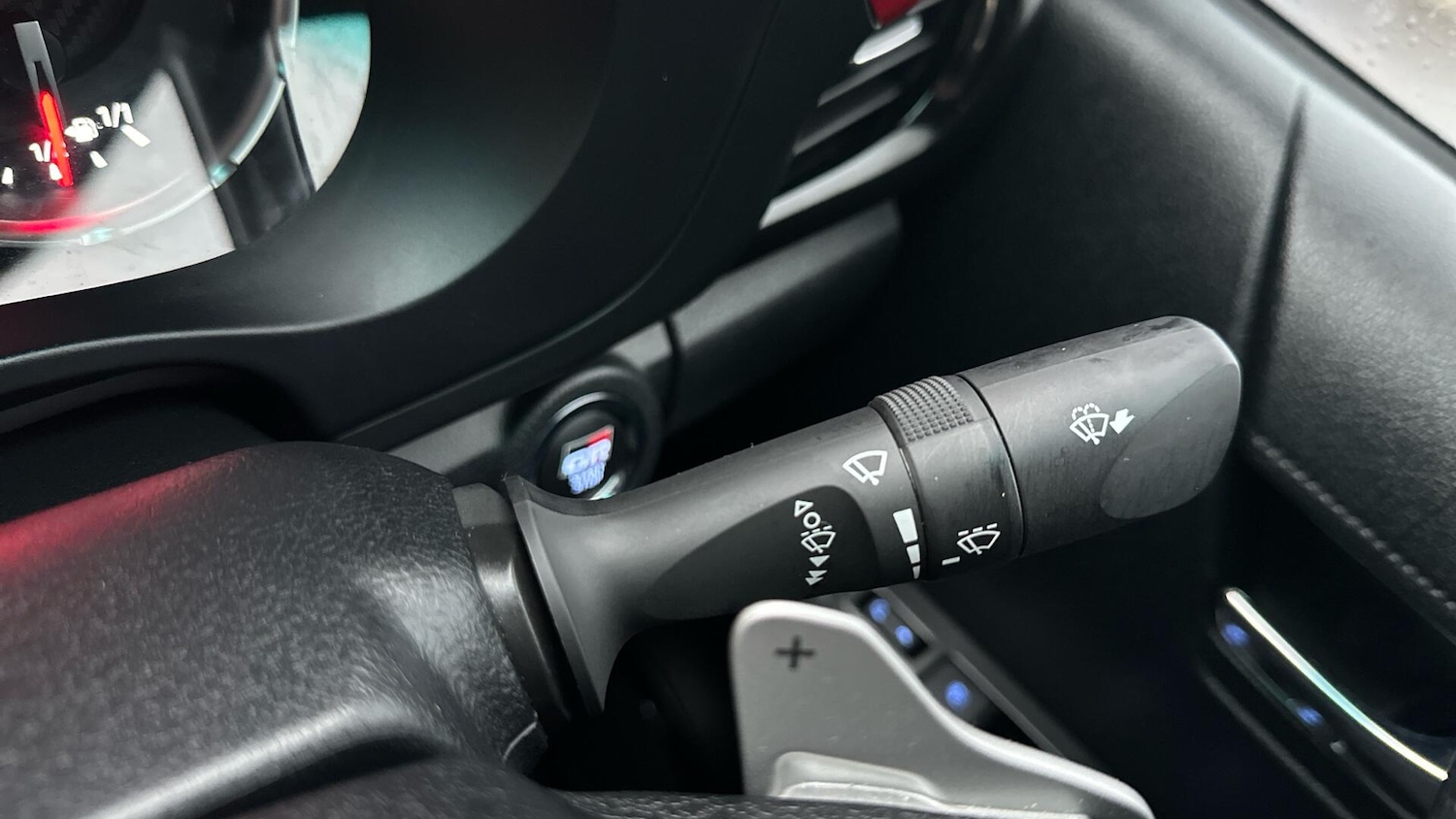 Used Toyota Hilux 2023 for sale - 77029586: Photo 21