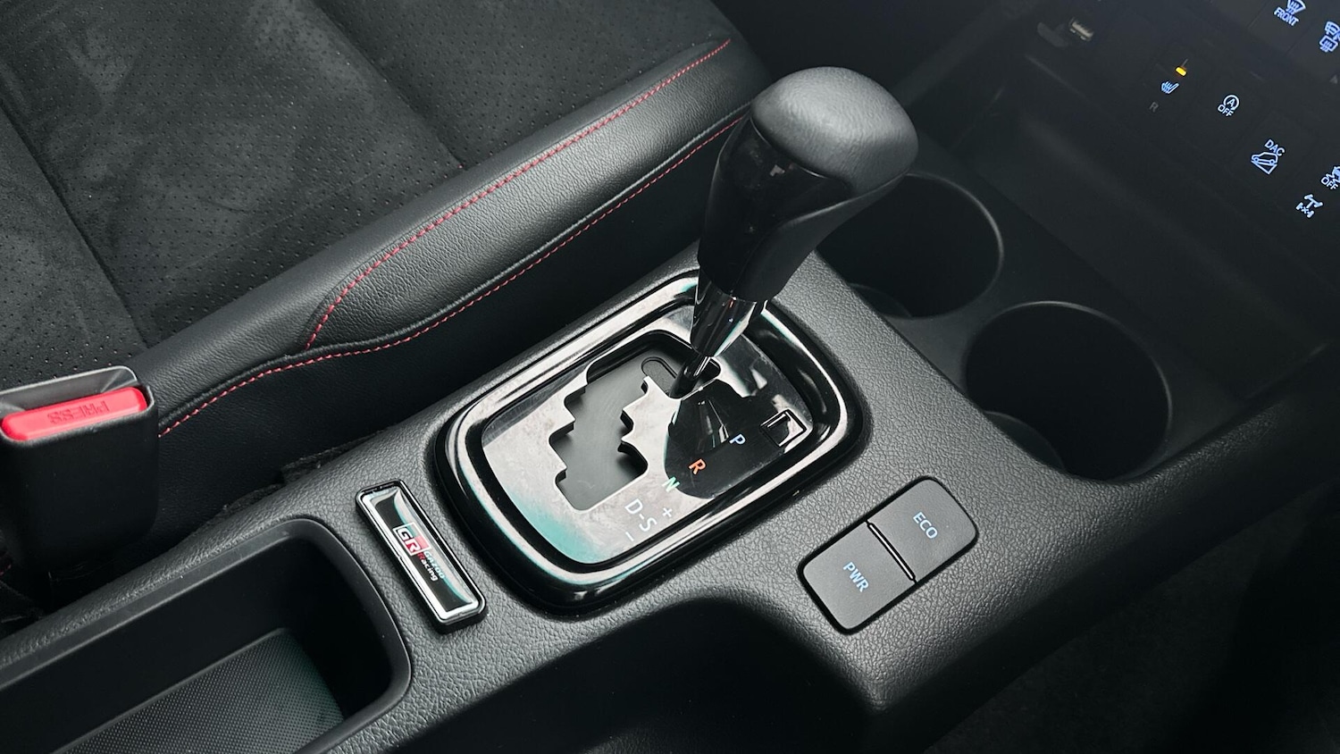 Used Toyota Hilux 2023 for sale - 77029586: Photo 23