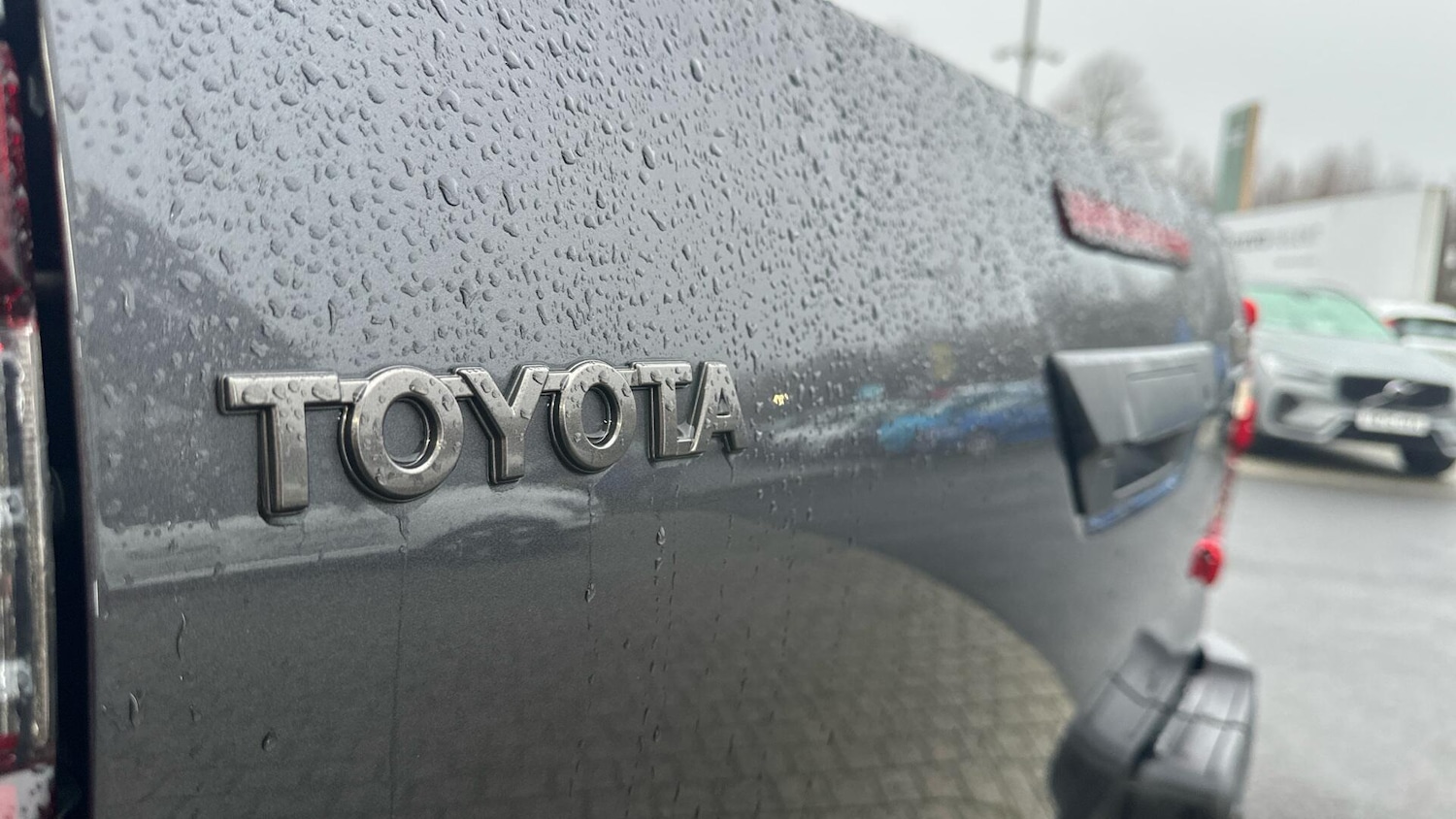 Used Toyota Hilux 2023 for sale - 77029586: Photo 36