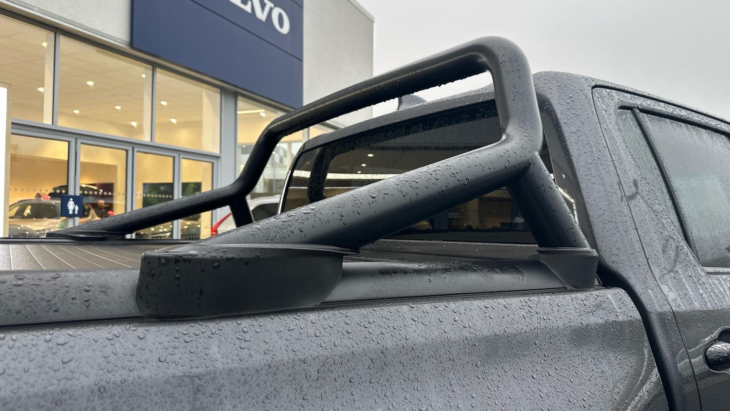 Used Toyota Hilux 2023 for sale - 77029586: Photo 38