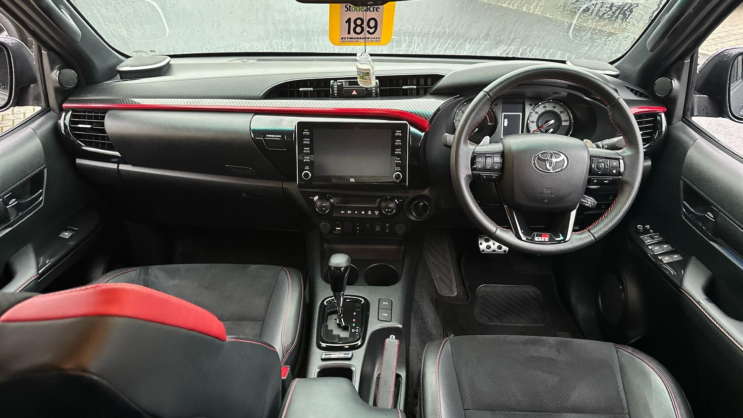 Used Toyota Hilux 2023 for sale - 77029586: Photo 5