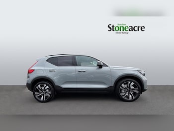 Used Volvo XC40 2026 for sale - 79465054: Photo