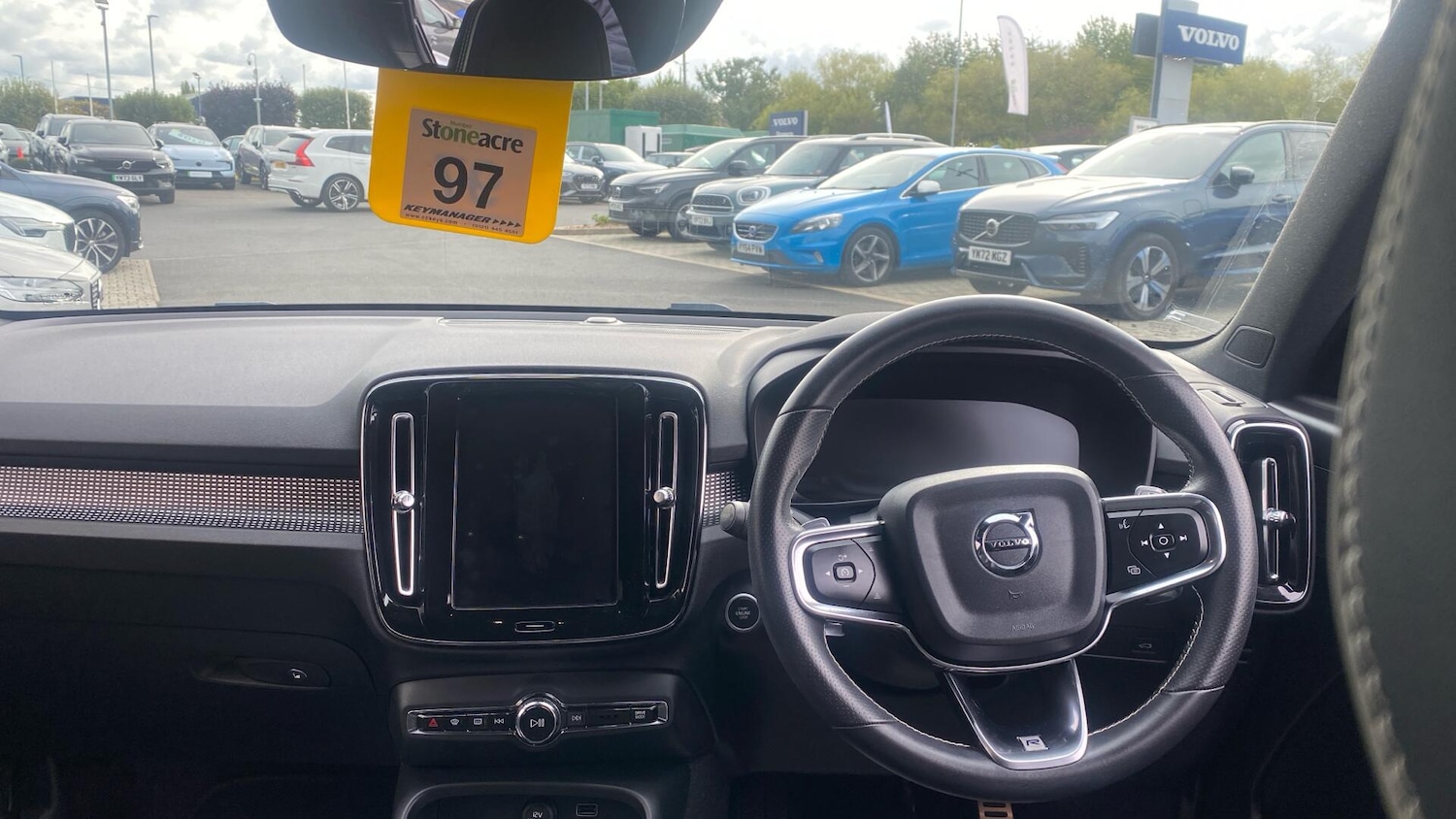 Used Volvo XC40 2020 for sale - 76926252: Photo 10