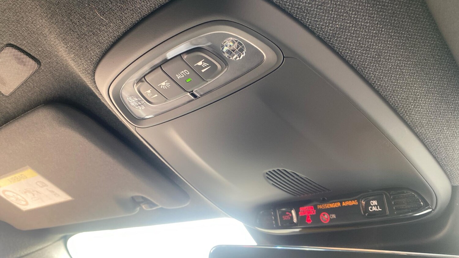 Used Volvo XC40 2020 for sale - 76926252: Photo 26