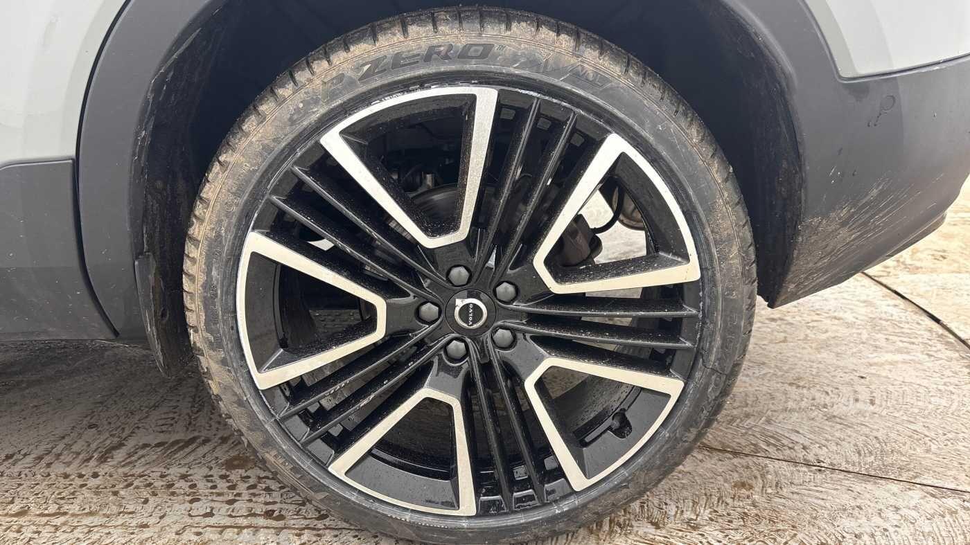 Used Volvo XC40 2025 for sale - 77646758: Photo 4