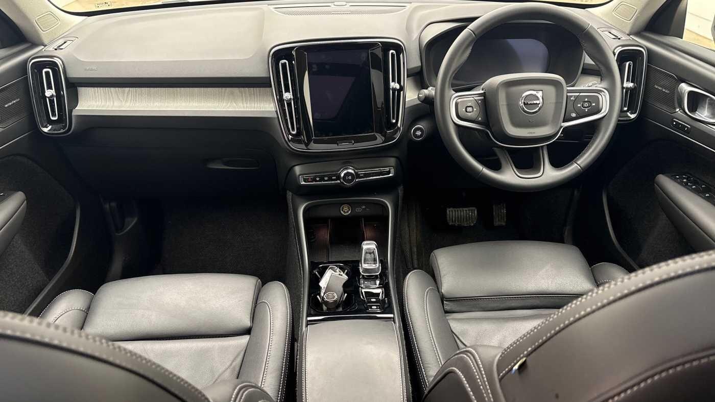 Used Volvo XC40 2025 for sale - 77646758: Photo 8