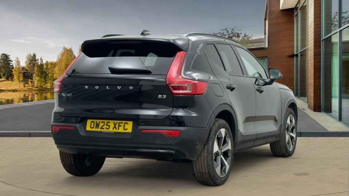 Used Volvo XC40 2025 for sale - 77768911: Photo 3