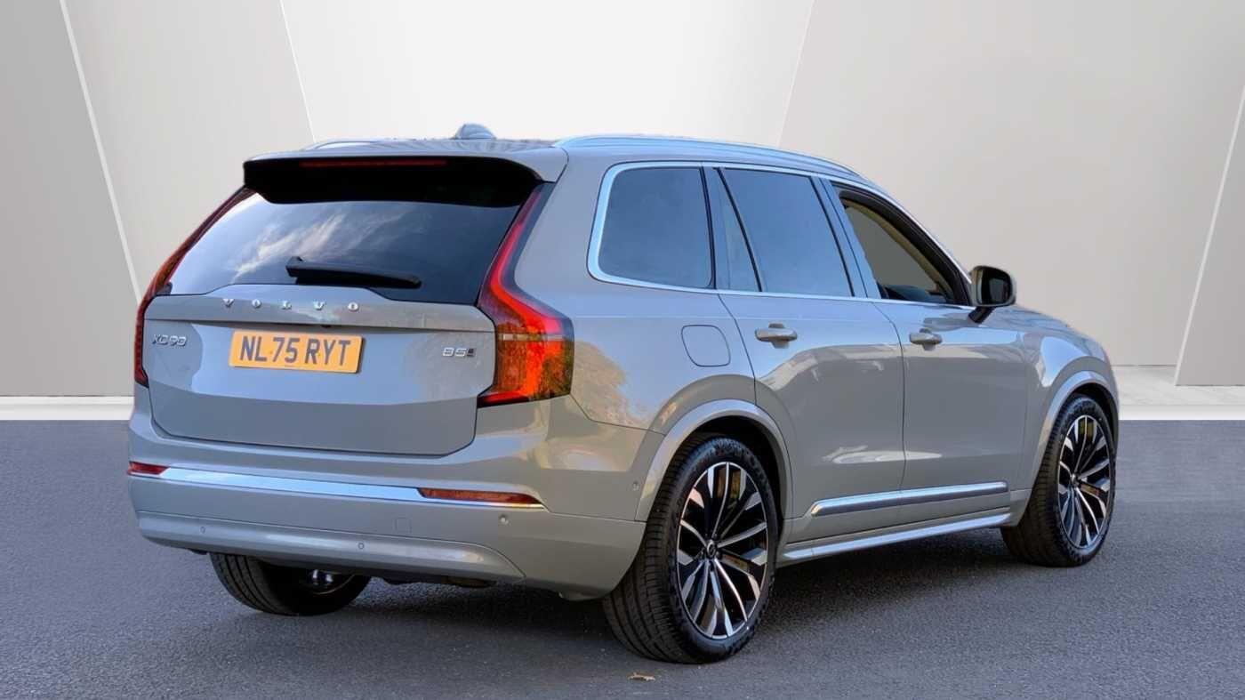 Used Volvo XC90 2025 for sale - 77143864: Photo 2