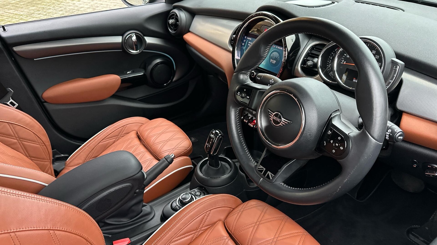 Used MINI Hatch 2022 for sale - 77097613: Photo 4