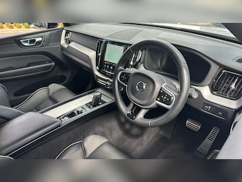 Used Volvo XC60 2021 for sale - 79464684: Photo