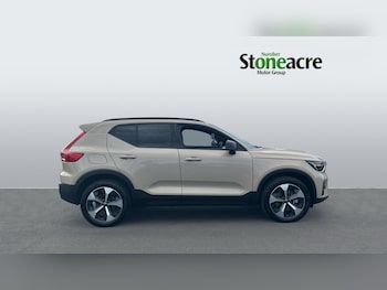 Used Volvo XC40 2025 for sale - 79328966: Photo