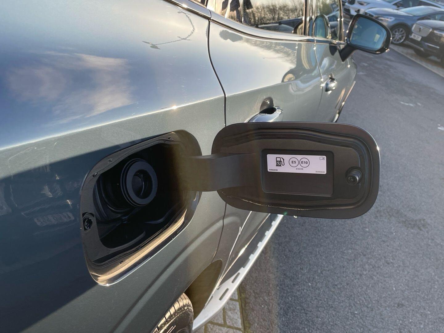 Used Volvo XC60 2025 for sale - 77202820: Photo 55