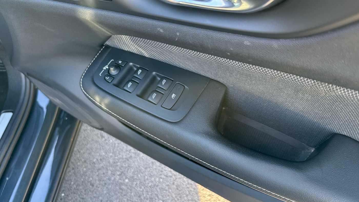 Used Volvo S60 2020 for sale - 76855819: Photo 25