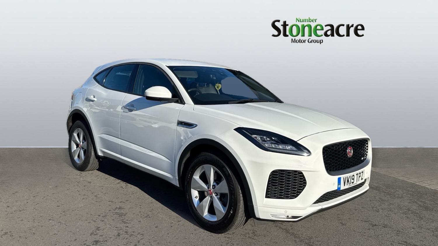 Used Jaguar E-Pace 2019 for sale - 76389201: Photo 1