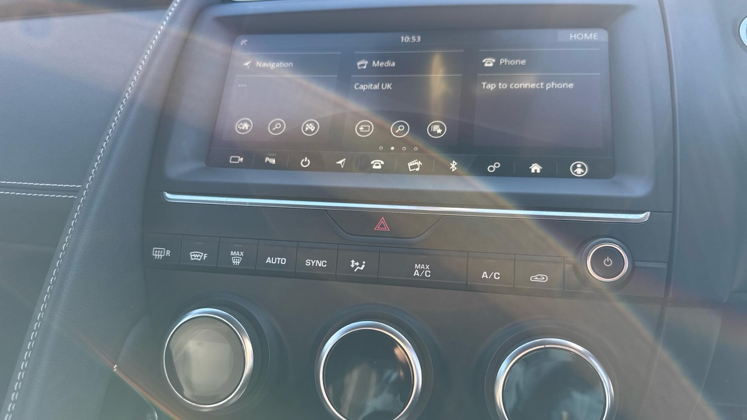 Used Jaguar E-Pace 2019 for sale - 76389201: Photo 18