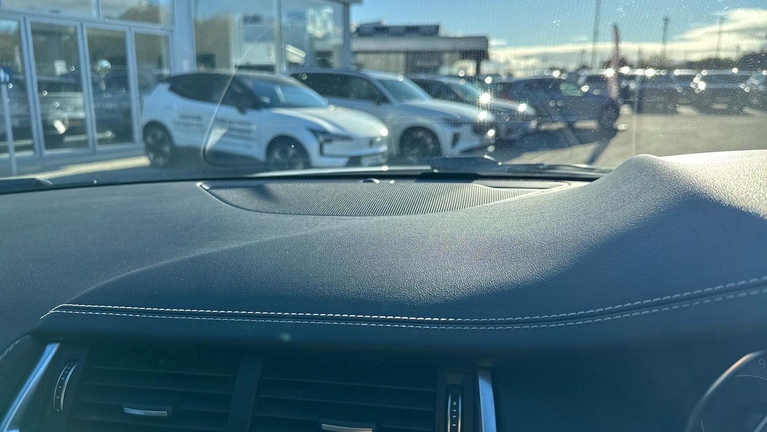 Used Jaguar E-Pace 2019 for sale - 76389201: Photo 24