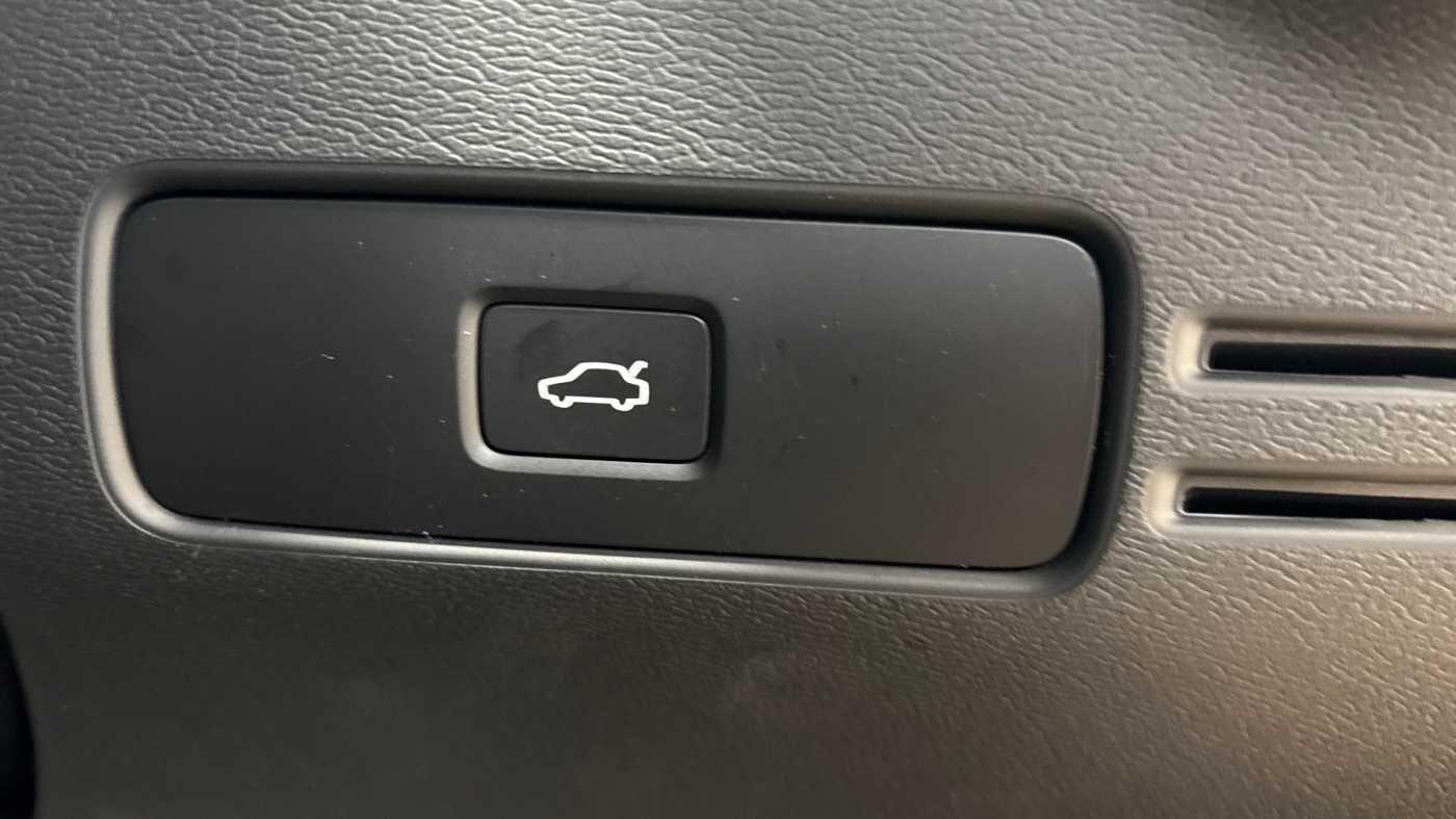 Used Volvo XC40 2025 for sale - 77091218: Photo 31