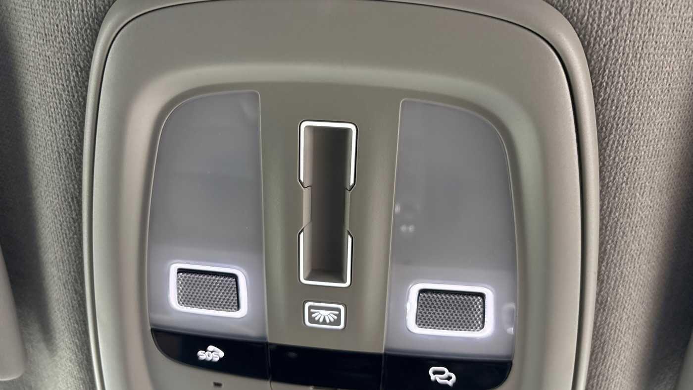 Used Volvo XC40 2025 for sale - 77091218: Photo 34