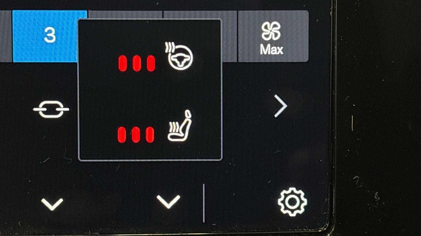 Used Volvo XC40 2025 for sale - 77091218: Photo 42