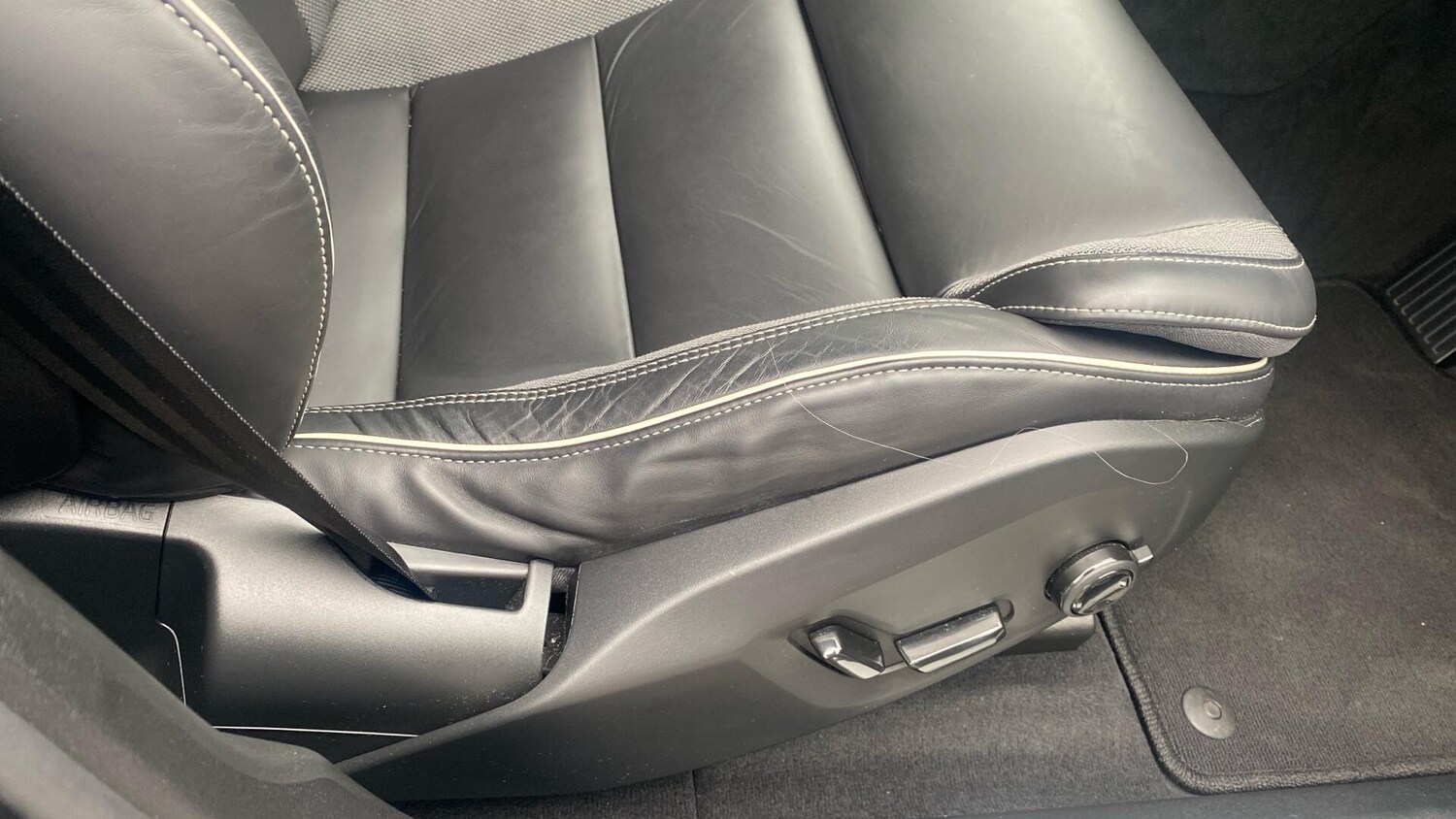 Used Volvo XC60 for sale - 78220229: Photo 30