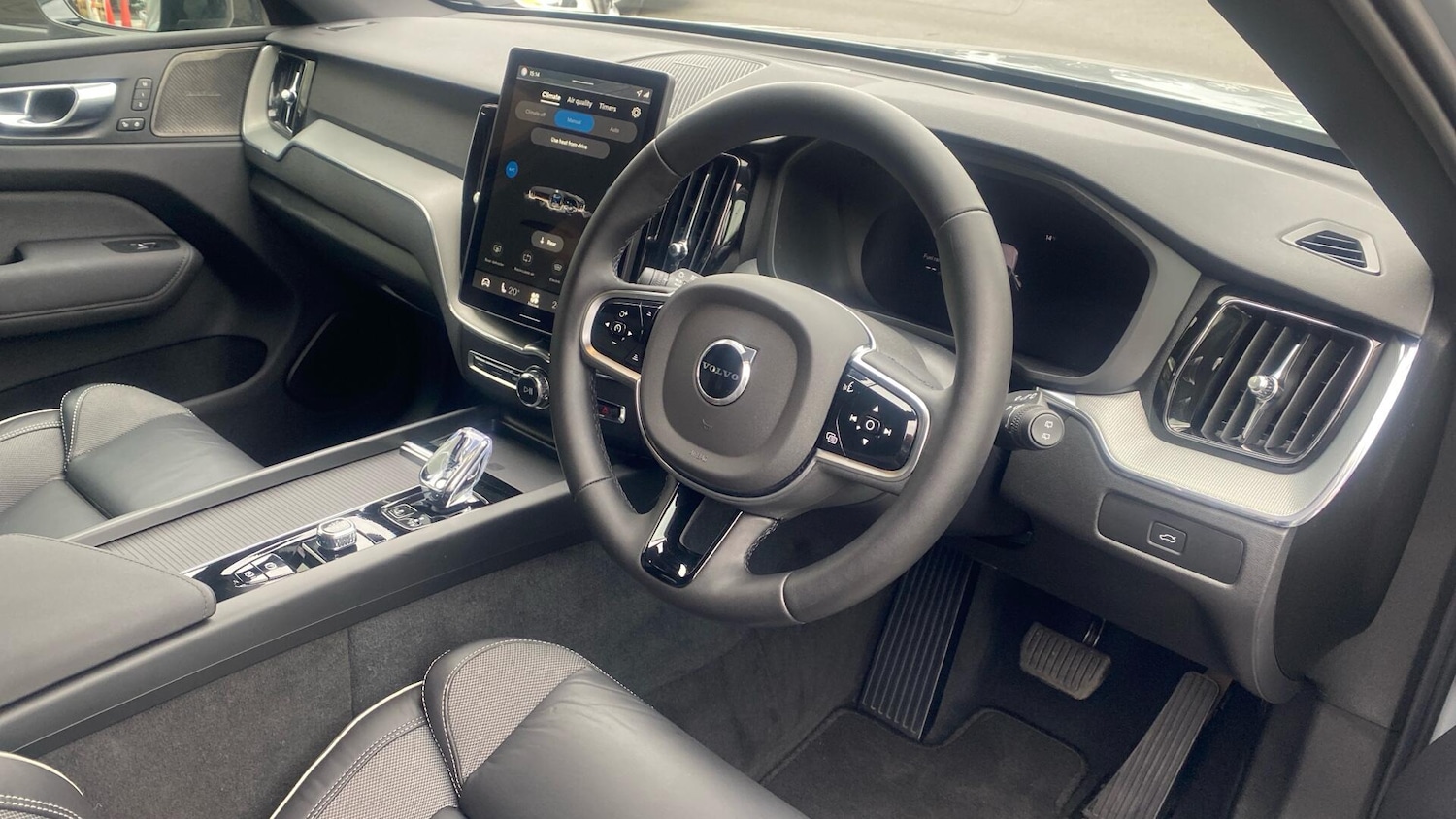 Used Volvo XC60 for sale - 78220229: Photo 4