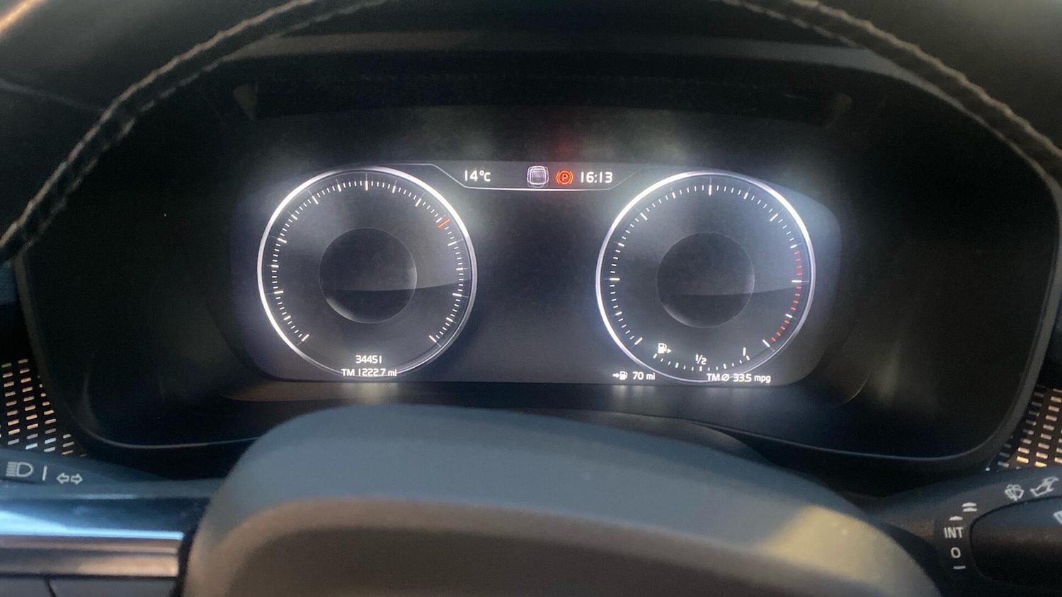 Used Volvo XC40 2020 for sale - 76825099: Photo 11