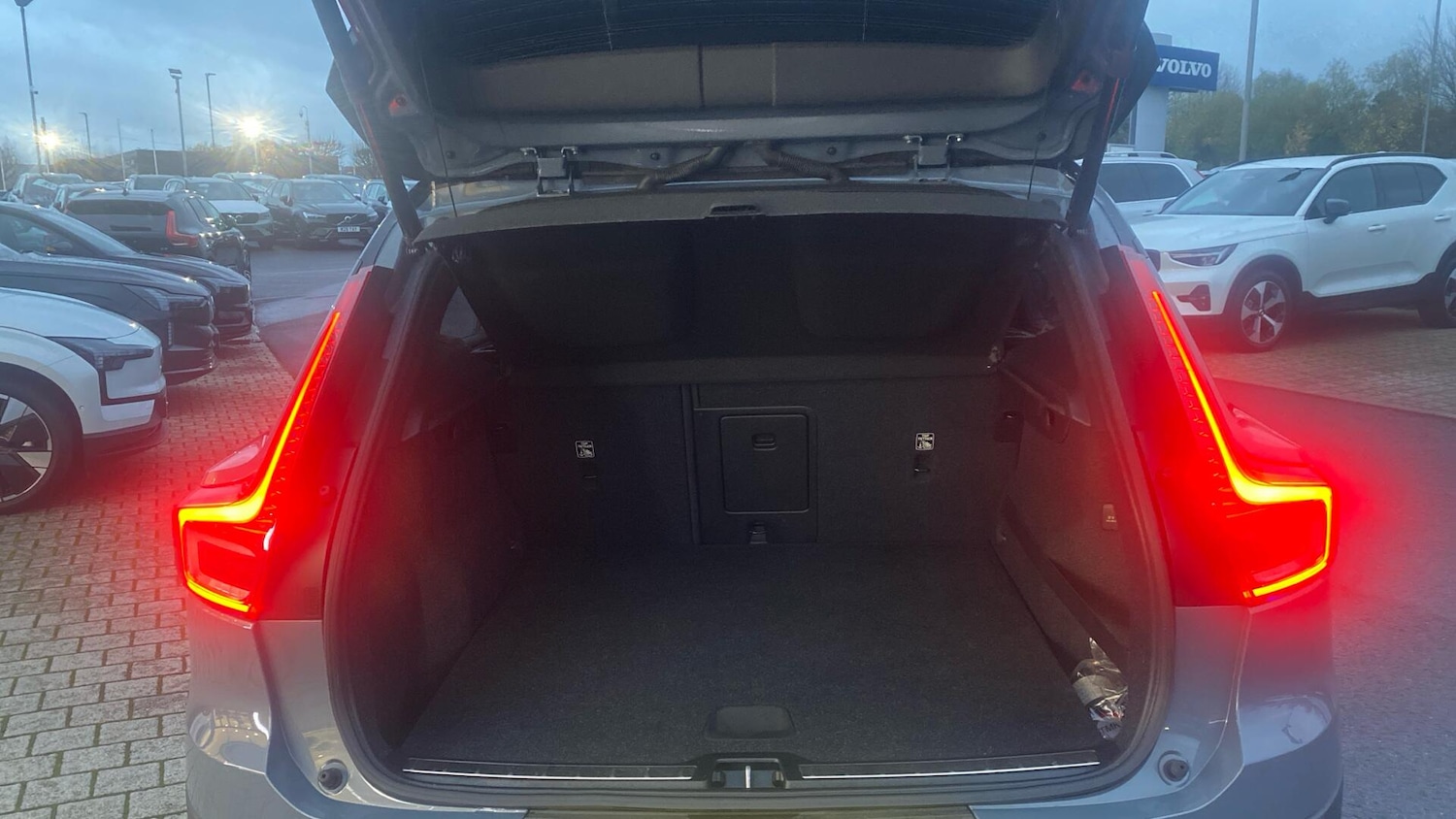 Used Volvo XC40 2020 for sale - 76825099: Photo 13