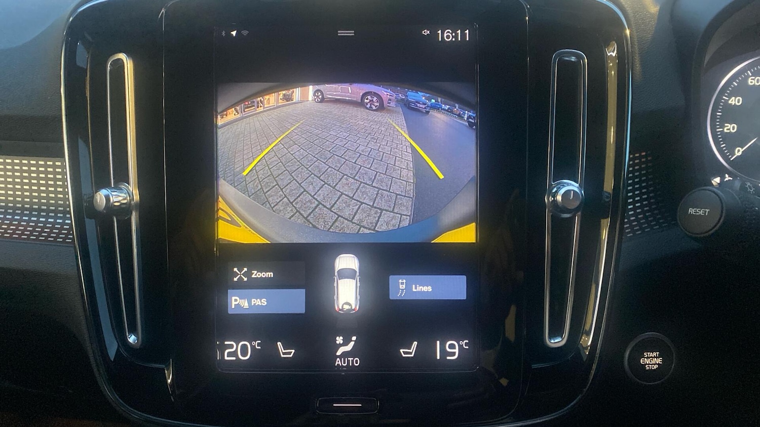 Used Volvo XC40 2020 for sale - 76825099: Photo 19