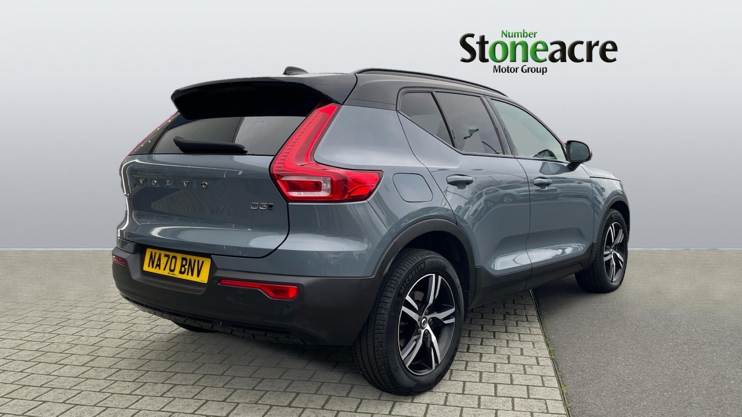 Used Volvo XC40 2020 for sale - 76825099: Photo 2